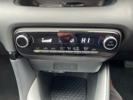 2024 Toyota Yaris - photo 10