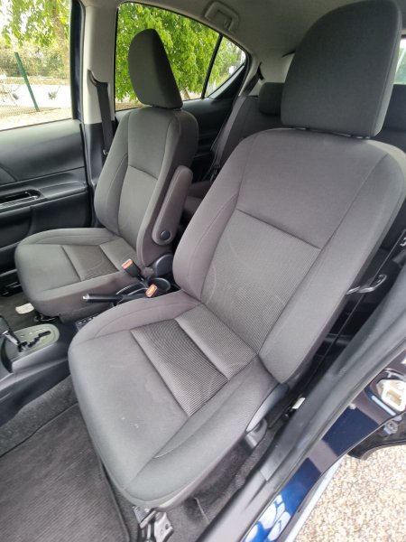 2019 Toyota Aqua - photo 17