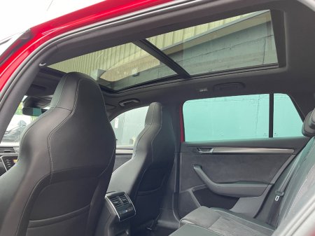 2021 Skoda Superb - photo 12