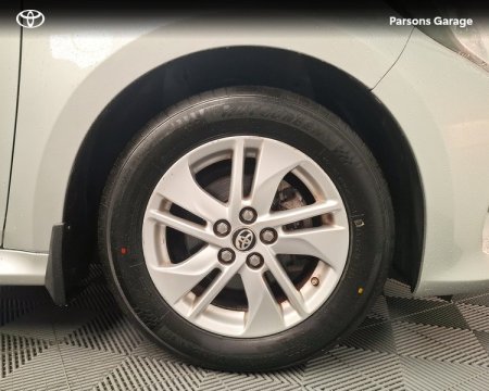 2021 Toyota Yaris - photo 11