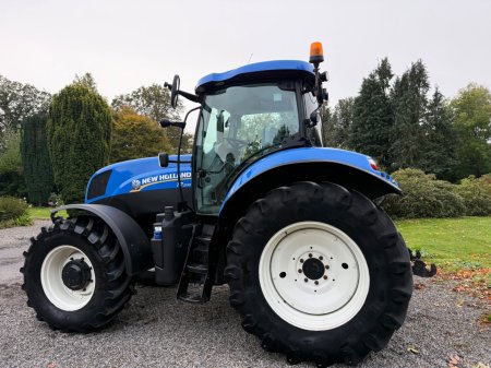 2014 New Holland T7.200 - photo 9