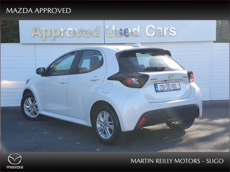 2025 Toyota Yaris - photo 3