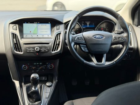 2017 Ford Focus - photo 5