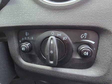 2015 Ford Fiesta - photo 18