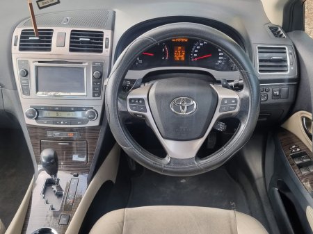 2012 Toyota Avensis - photo 20