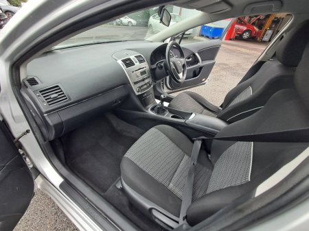 2014 Toyota Avensis - photo 11