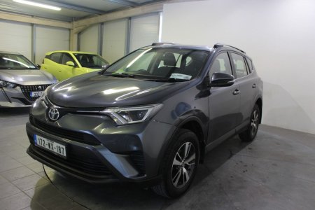 2017 Toyota RAV4 - photo 7