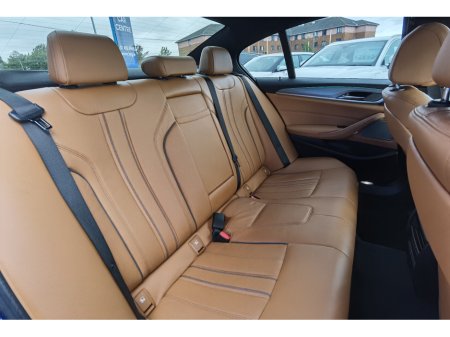 2017 BMW 5-Series - photo 11