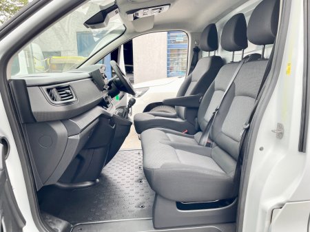 2023 Renault Trafic - photo 22