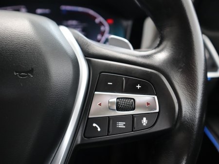 2022 BMW 3-Series - photo 13