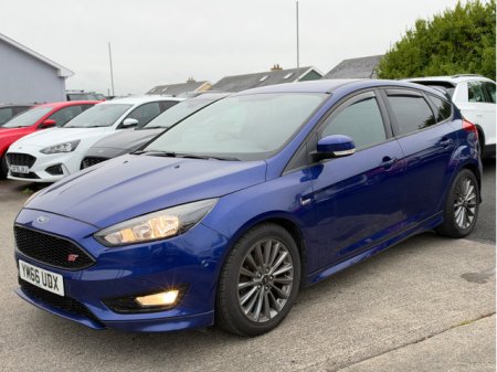 2017 Ford Focus - photo 3