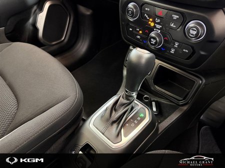2024 Jeep Renegade - photo 22