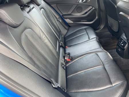 2023 BMW 1-Series - photo 27