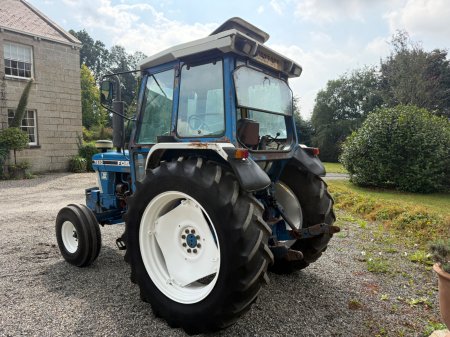 1990 Ford 7610 - photo 9