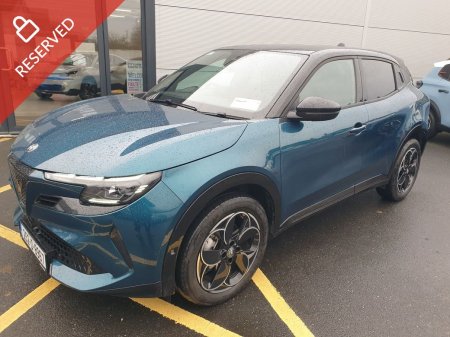 2025 Alfa Romeo Junior Ibrida 1.2(136bhp) MHEV, Premium+Tech+Sunroof+18" Alloys