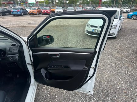 2016 Suzuki Swift - photo 11