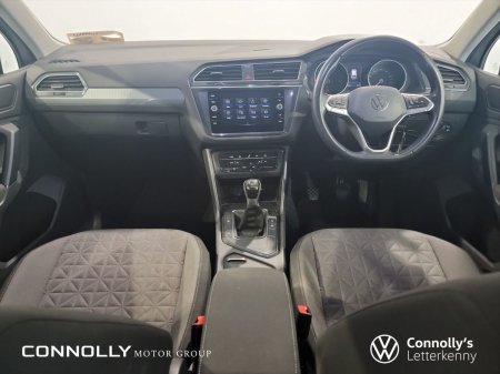 2023 Volkswagen Tiguan - photo 4