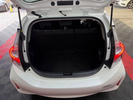 2019 Toyota Aqua - photo 22