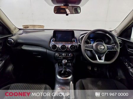 2021 Nissan Juke - photo 2