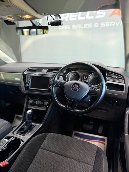 2017 Volkswagen Touran - photo 9