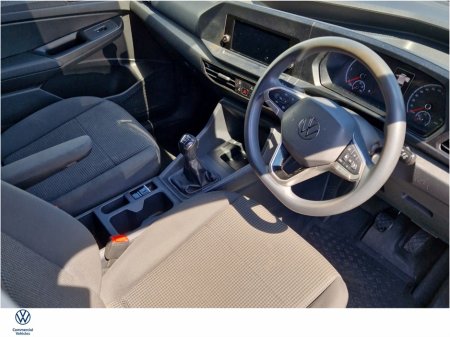 2023 Volkswagen Caddy - photo 2