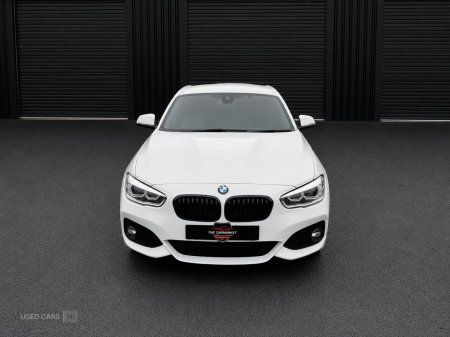 2017 BMW 1-Series - photo 2