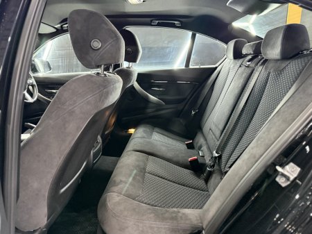 2017 BMW 3-Series - photo 18