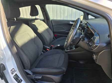 2018 Ford Fiesta - photo 10
