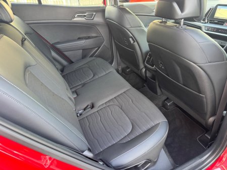 2022 Kia Sportage - photo 13