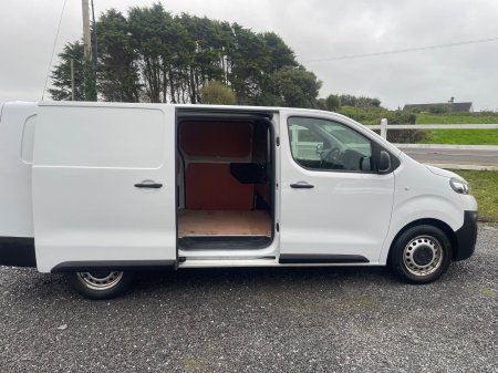 2022 Opel Vivaro - photo 8