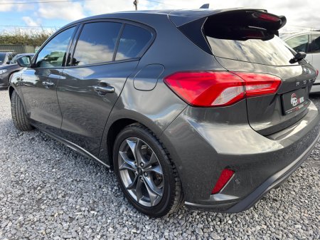 2021 Ford Focus - photo 4
