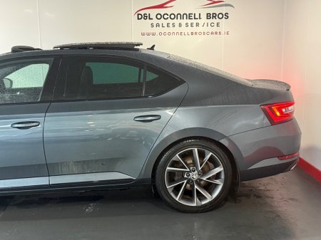 2019 Skoda Superb - photo 4