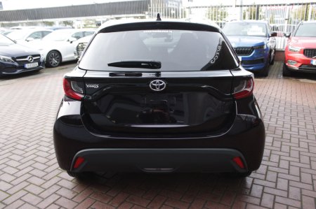 2021 Toyota Yaris - photo 5