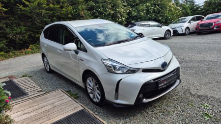 2019 Toyota Prius - photo 2