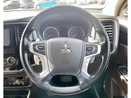 2017 Mitsubishi Outlander - photo 20
