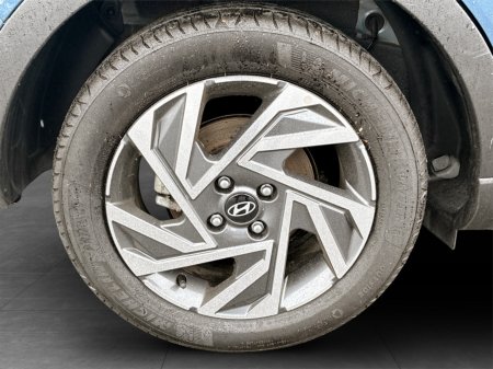 2025 Hyundai Bayon - photo 13