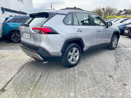 2024 Toyota RAV4 - photo 12