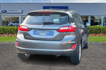 2022 Ford Fiesta - photo 4
