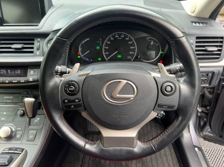 2017 Lexus CT - photo 4