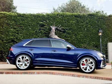 2020 Audi RS Q8 - photo 3
