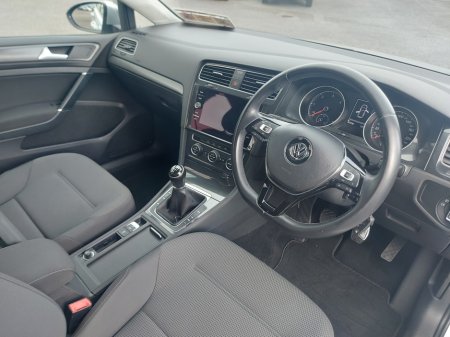 2019 Volkswagen Golf - photo 20