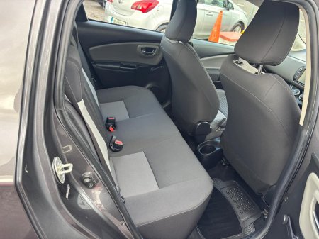 2017 Toyota Yaris - photo 11