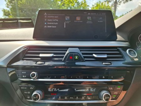 2020 BMW 5-Series - photo 17