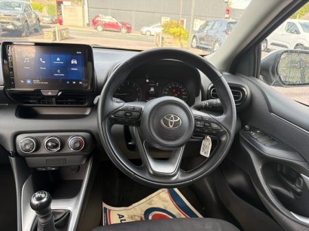 2024 Toyota Yaris - photo 9