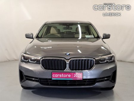 2023 BMW 5-Series - photo 8