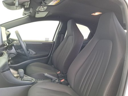 2024 Toyota Yaris - photo 25
