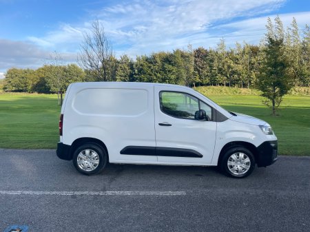 2023 Fiat Doblo - photo 2