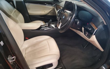 2019 BMW 5-Series - photo 6