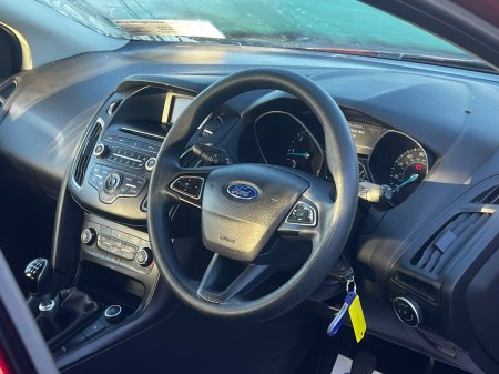 2015 Ford Focus - photo 7
