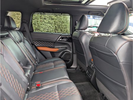 2022 Mitsubishi Outlander - photo 11